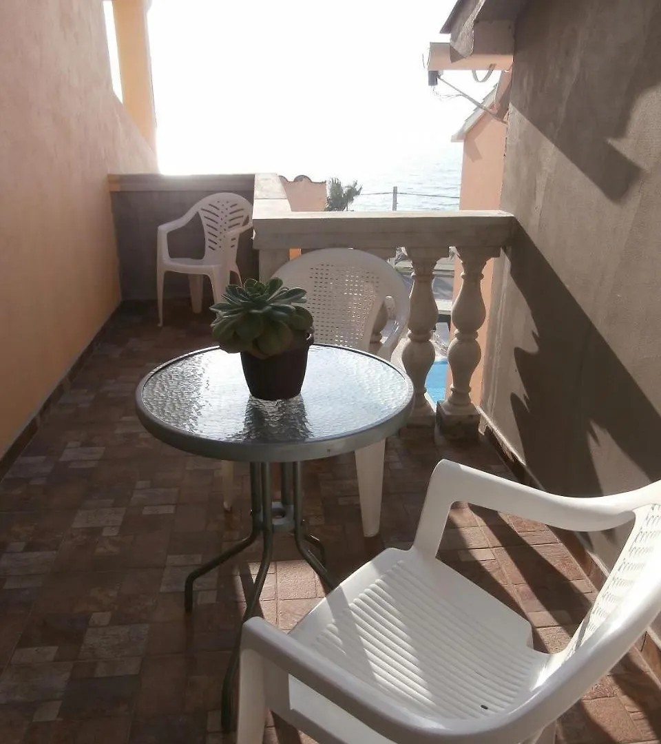 Apartments Mladen Vrsi Croatia