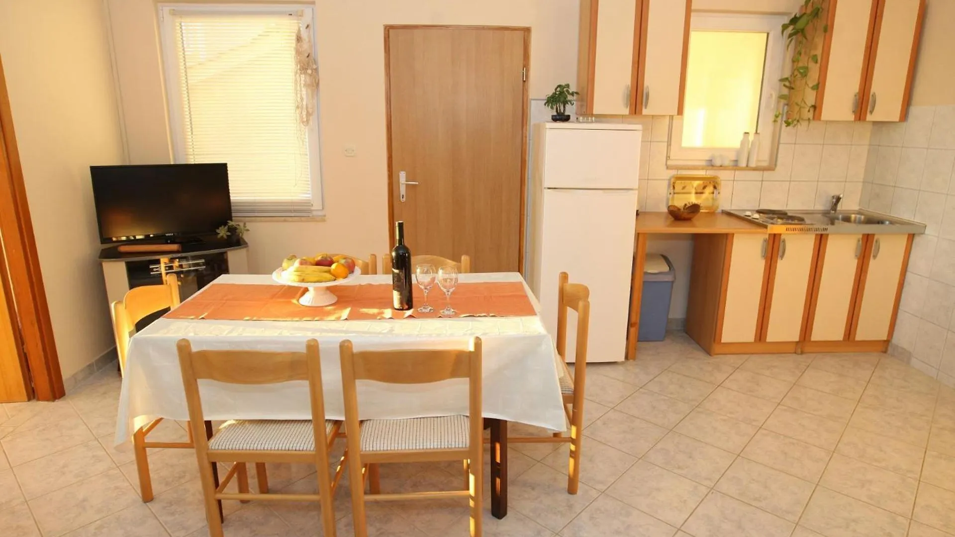 Apartments Mladen Vrsi Croatia