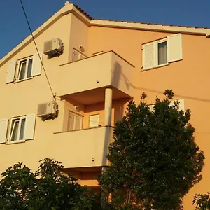 Apartament Oaza, Mulo, Vrsi